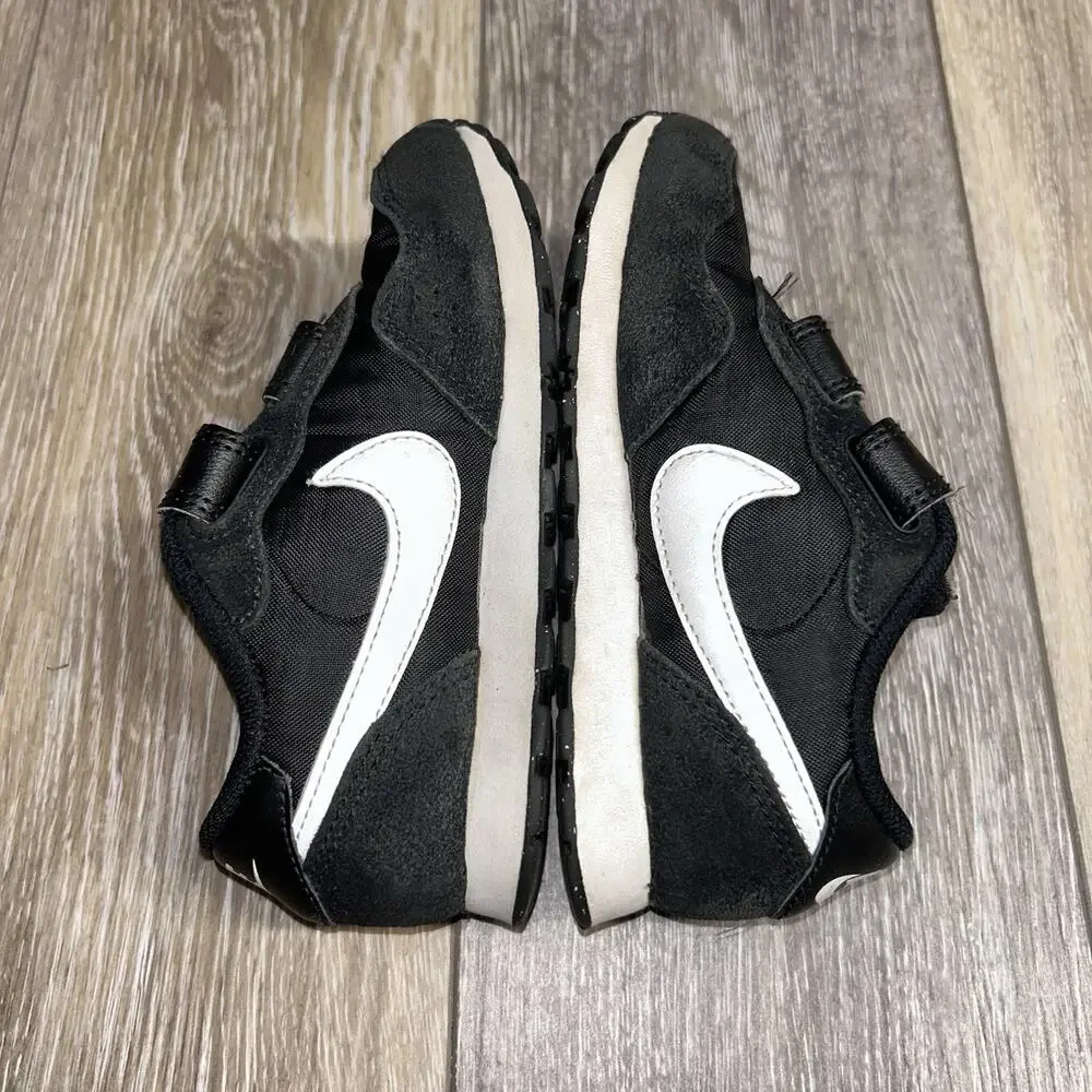 Nike MD Valiant (PS) Youth US Size 11C Black White CN8559-002 Sneaker Shoes